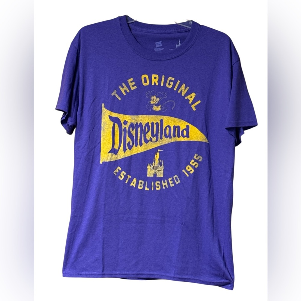 NWT Disney Parks Disneyland Resort Shirt Medium Purple Mickey